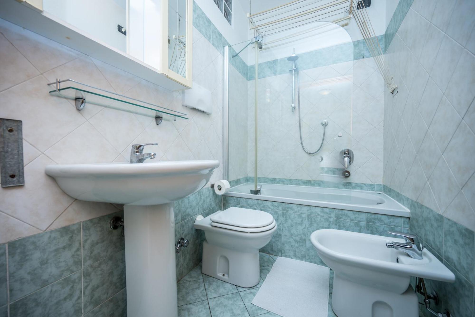 Cozy Suite Rogoredo Apartment Next To The Metro And Train Station Milán Exterior foto