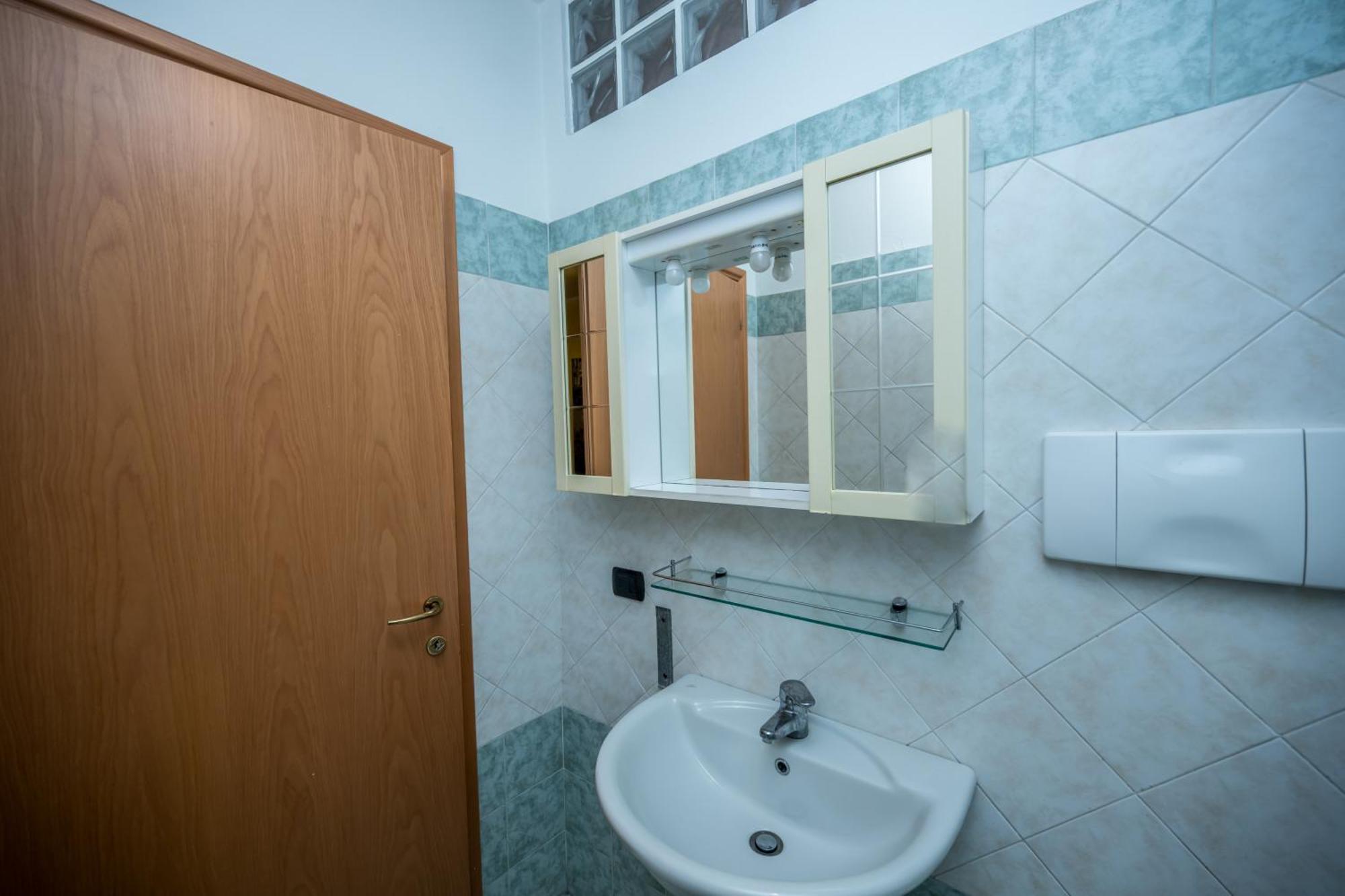 Cozy Suite Rogoredo Apartment Next To The Metro And Train Station Milán Exterior foto