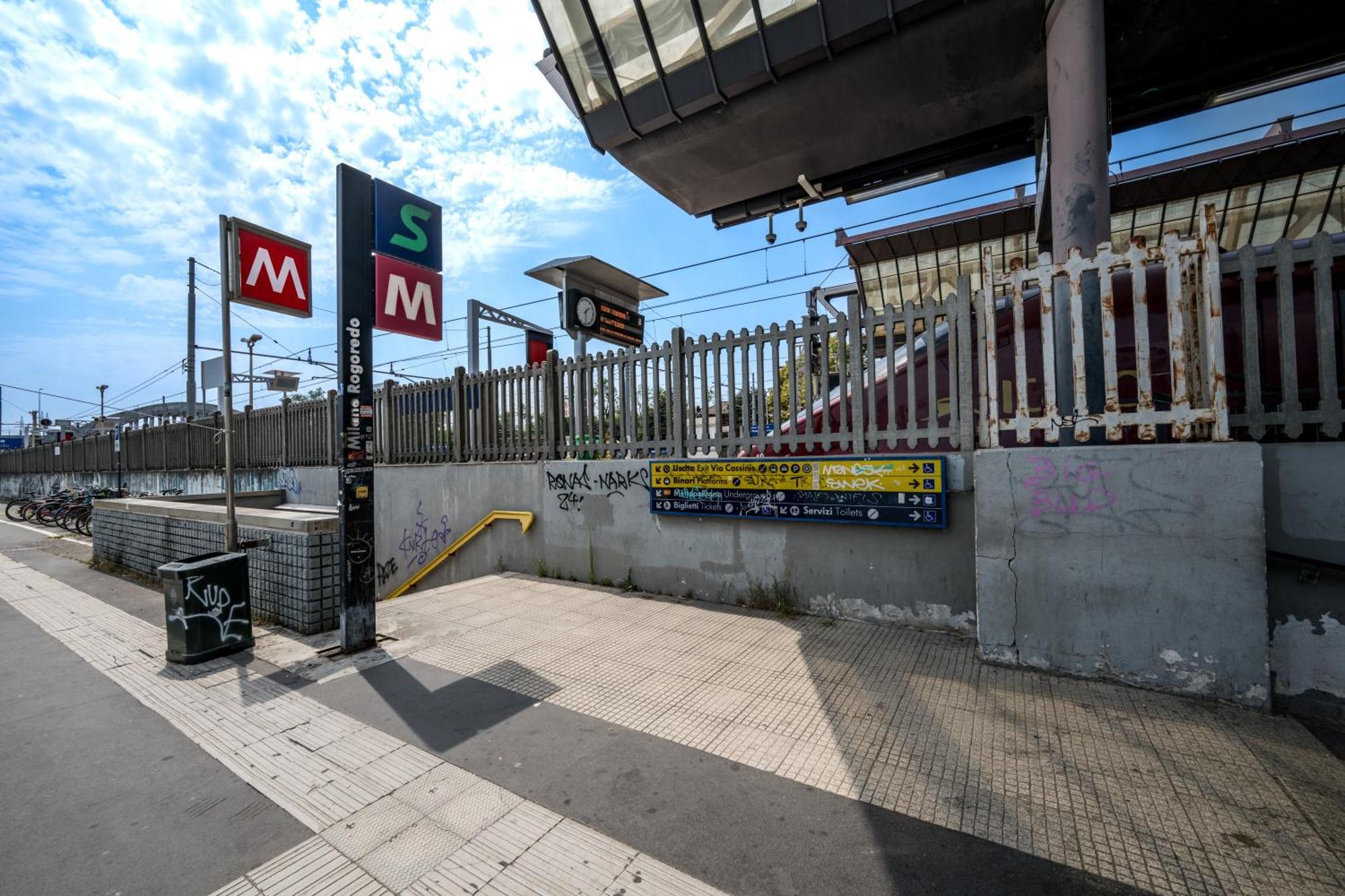 Cozy Suite Rogoredo Apartment Next To The Metro And Train Station Milán Exterior foto