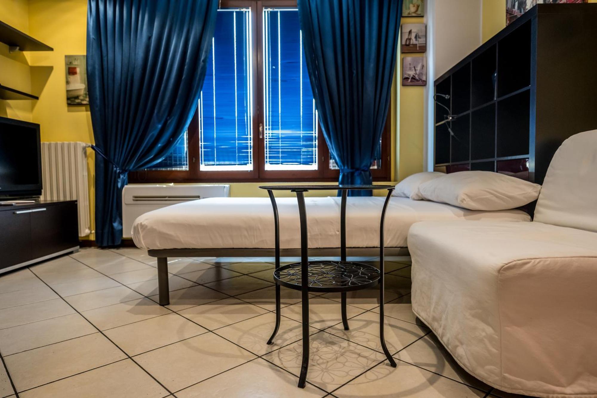 Cozy Suite Rogoredo Apartment Next To The Metro And Train Station Milán Exterior foto